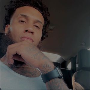 Meet your Posher, Chris